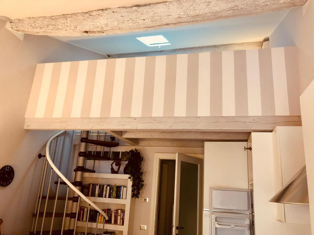 Casa Di Zelda Lägenhet Cremona Exteriör bild